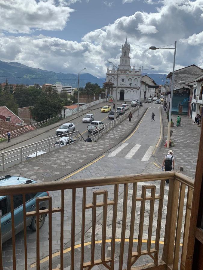 Hostel Santa Canela Cuenca Exterior photo
